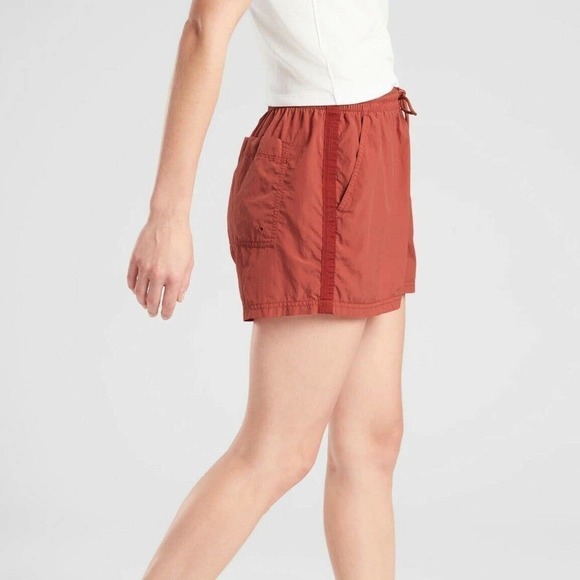 Athleta Expedition Short Drawstring Elastic Waist Hiking Shorts Etruscan Red 10 - Picture 1 of 13